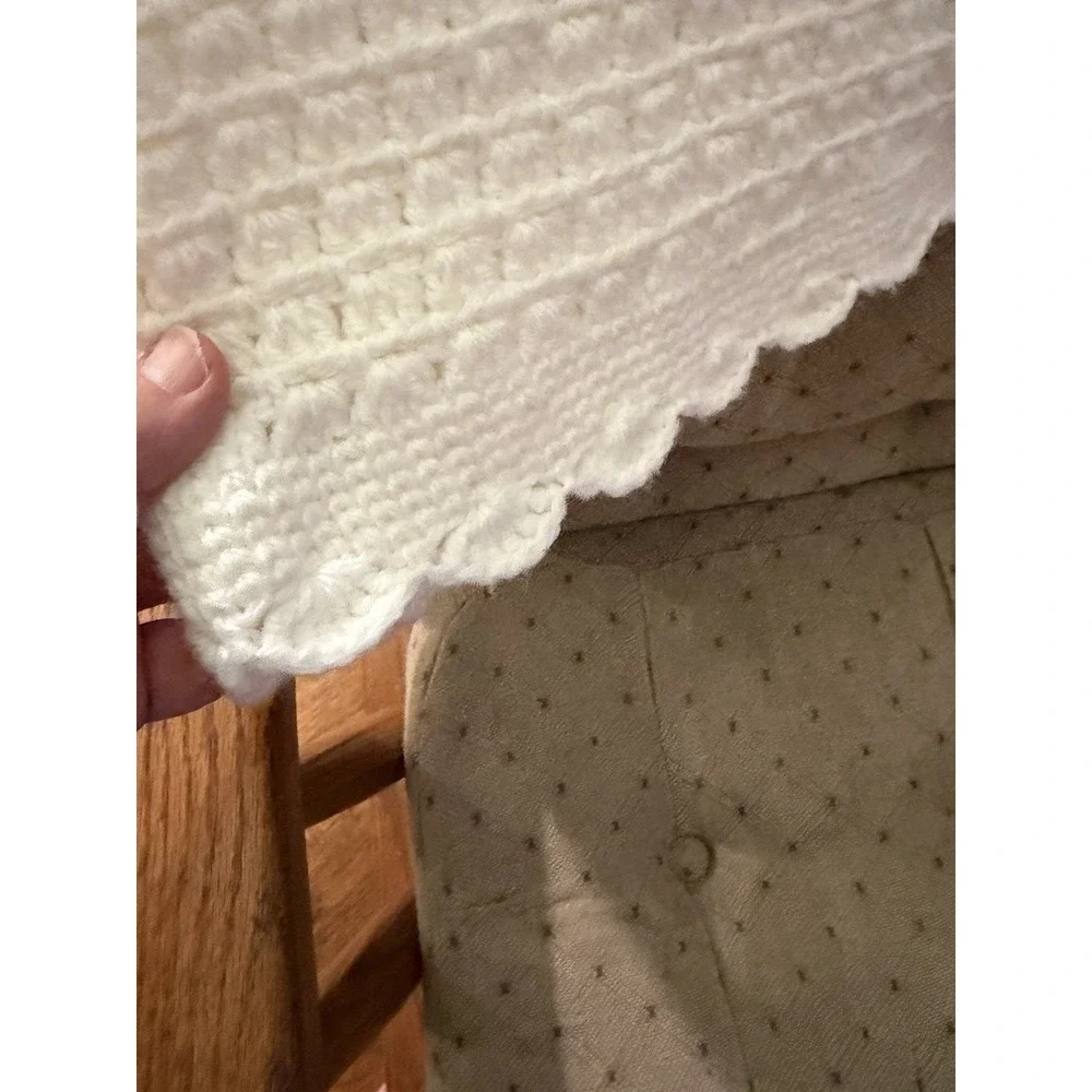 Chunky Handmade Crochet Blanket White Scalloped Baby Afghan 35x35 Lap Blanket